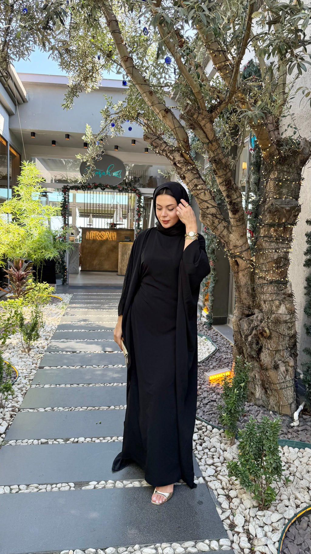 medine ipeği siyah elbise