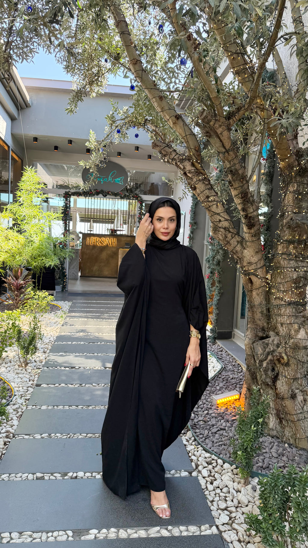 medine ipeği siyah elbise